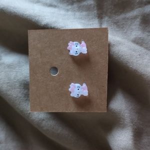 💜Mini light pink hello kitty earrings